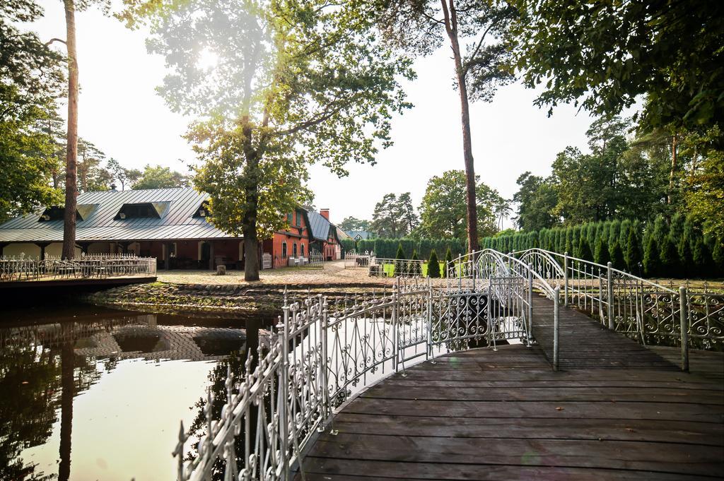 Nostalgia Sokolniki Hotel Ozorków Zewnętrze zdjęcie